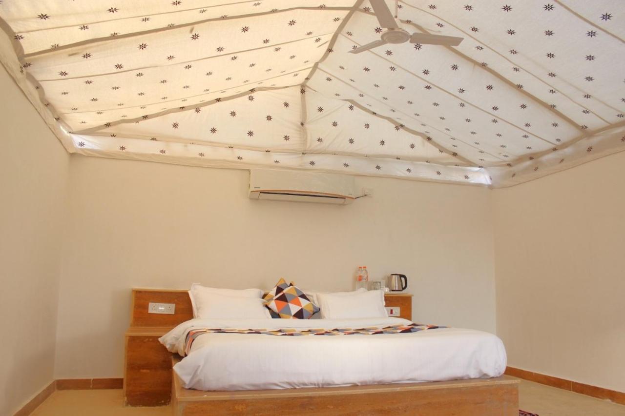 Best Desert Camp In Jaisalmer Red Velvet Екстер'єр фото
