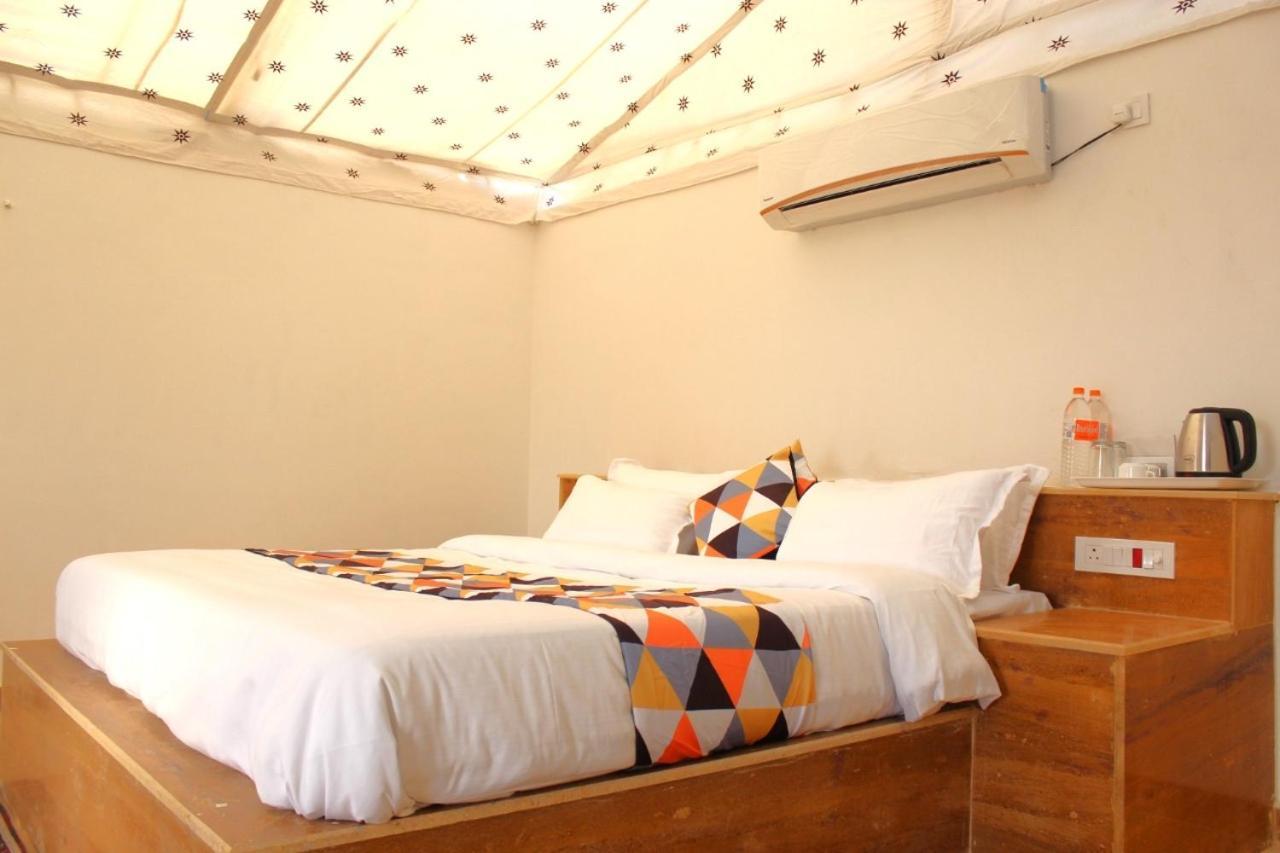 Best Desert Camp In Jaisalmer Red Velvet Екстер'єр фото