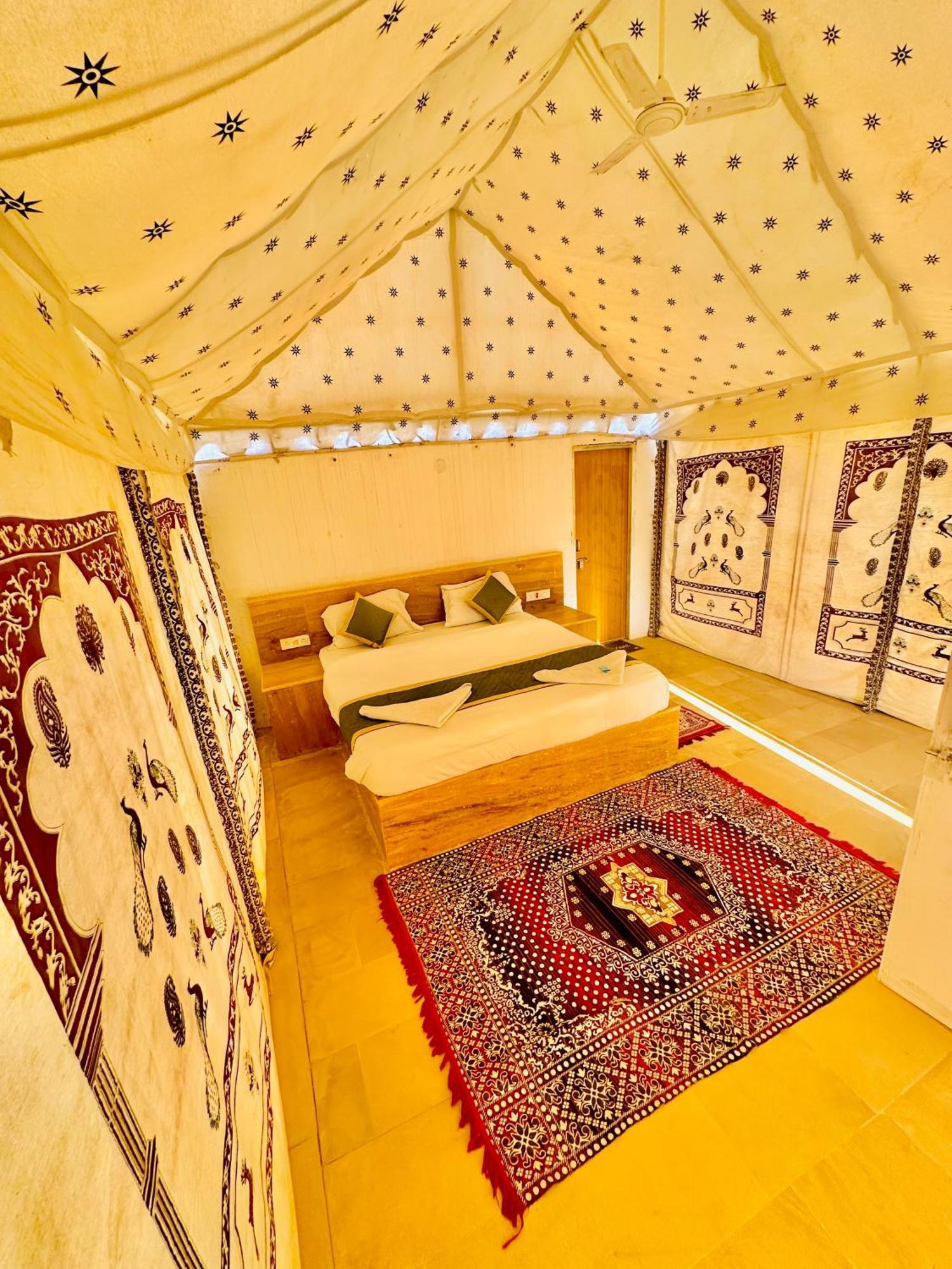 Best Desert Camp In Jaisalmer Red Velvet Екстер'єр фото
